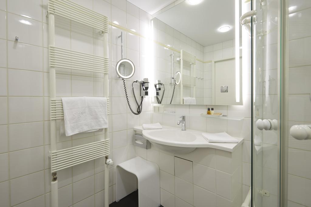 Consulat Des Weins Hotel Санкт Мартин Екстериор снимка