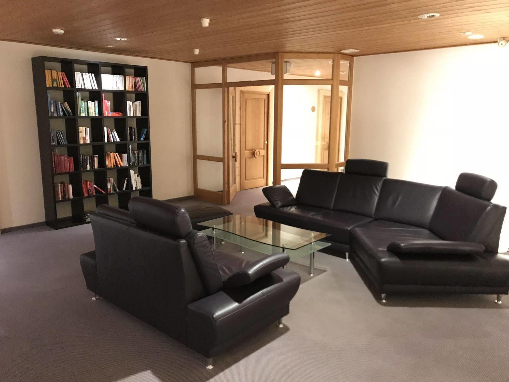 Consulat Des Weins Hotel Санкт Мартин Екстериор снимка